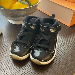 Air Jordan toddler sneakers size 10c